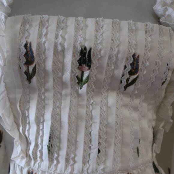 Womens Lug Von Siga Daphne Tulip White Multi Embroidered Floral Crop Top 38 US/6 - Picture 5 of 12